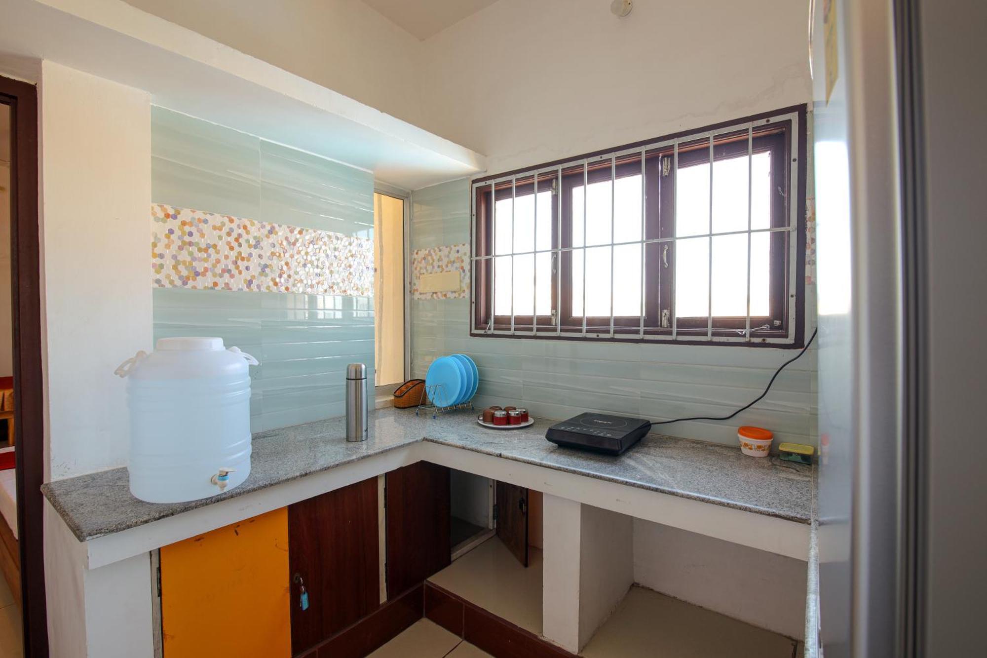 Manora Residency Hotell Pondicherry Exteriör bild
