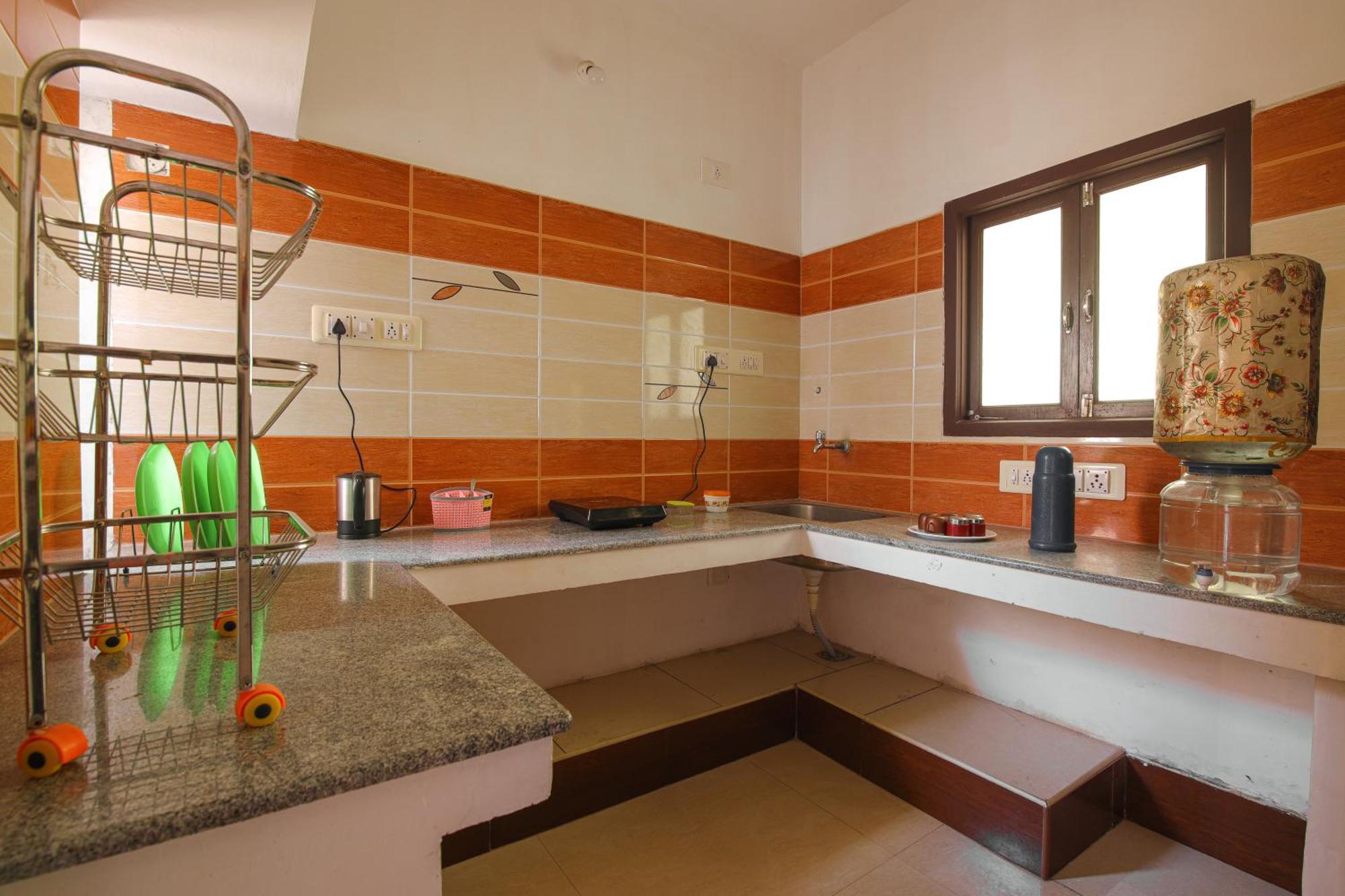 Manora Residency Hotell Pondicherry Exteriör bild